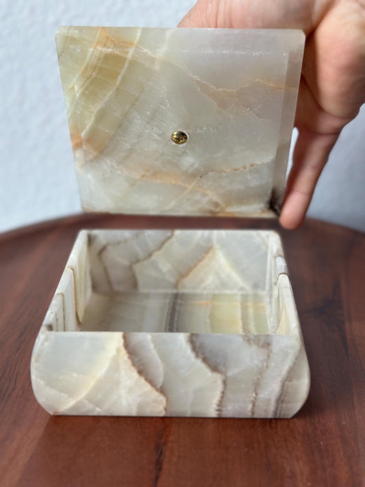 Caja de Joyería de Ónix Verde Hecha a Mano – Caja de Piedra de Lujo con Tapa – Elegante Estuche de Ónix Natural – Regalo Único