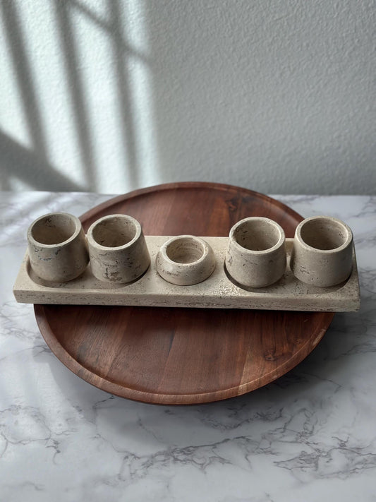Set de Caballitos de Travertino para Tequila con Bandeja – Copitas de Piedra para Mezcal Hechas a Mano, Barware Moderno de Lujo