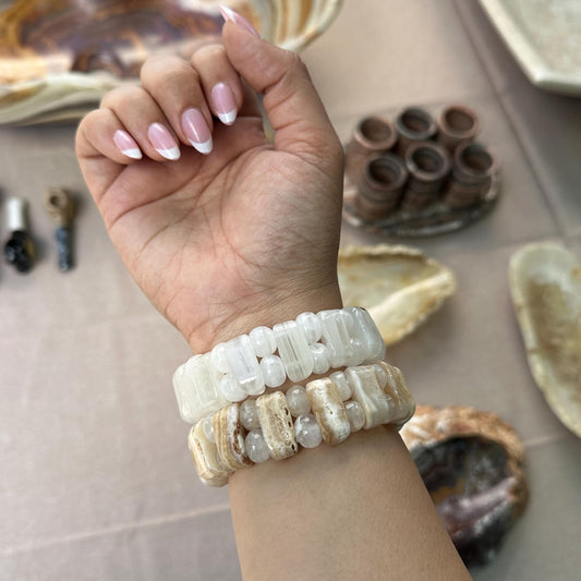 Pulsera Gruesa Elástica de Ónix | Piedra Natural | Joyería de Lujo Neutra