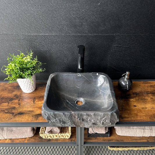 Lavabo Rústico de Mármol Negro (Pieza I)